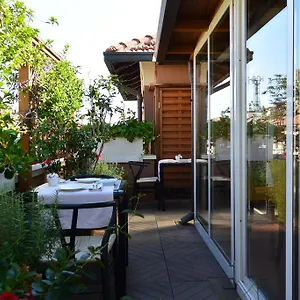 Hotel Metro, Milán